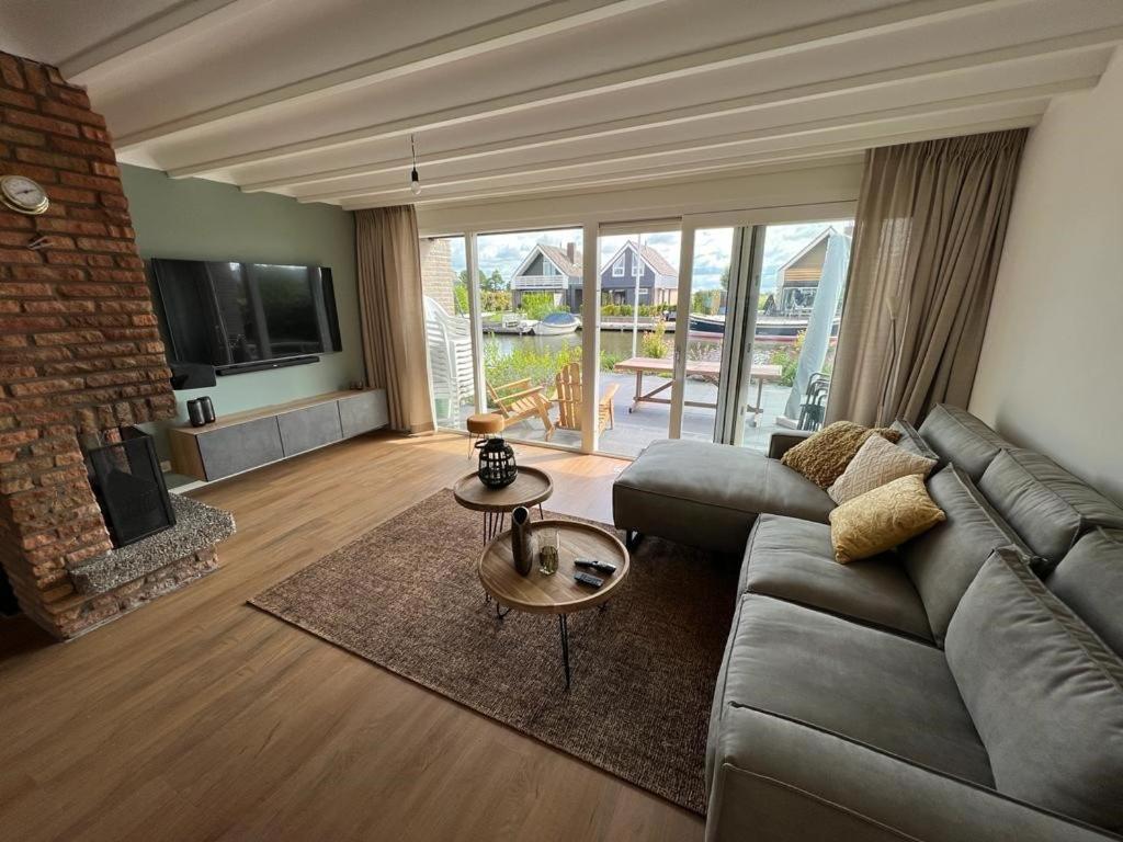 Vakantiehuis Aan Het Water Indijk Luaran gambar